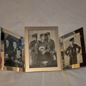 Milano Picture Frame, Silver plated,Triple